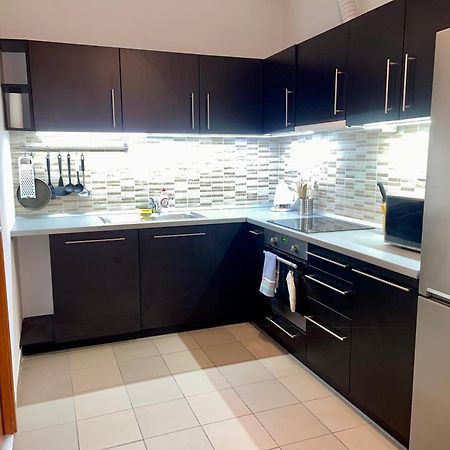 Vivien Apartment Будапеща Екстериор снимка