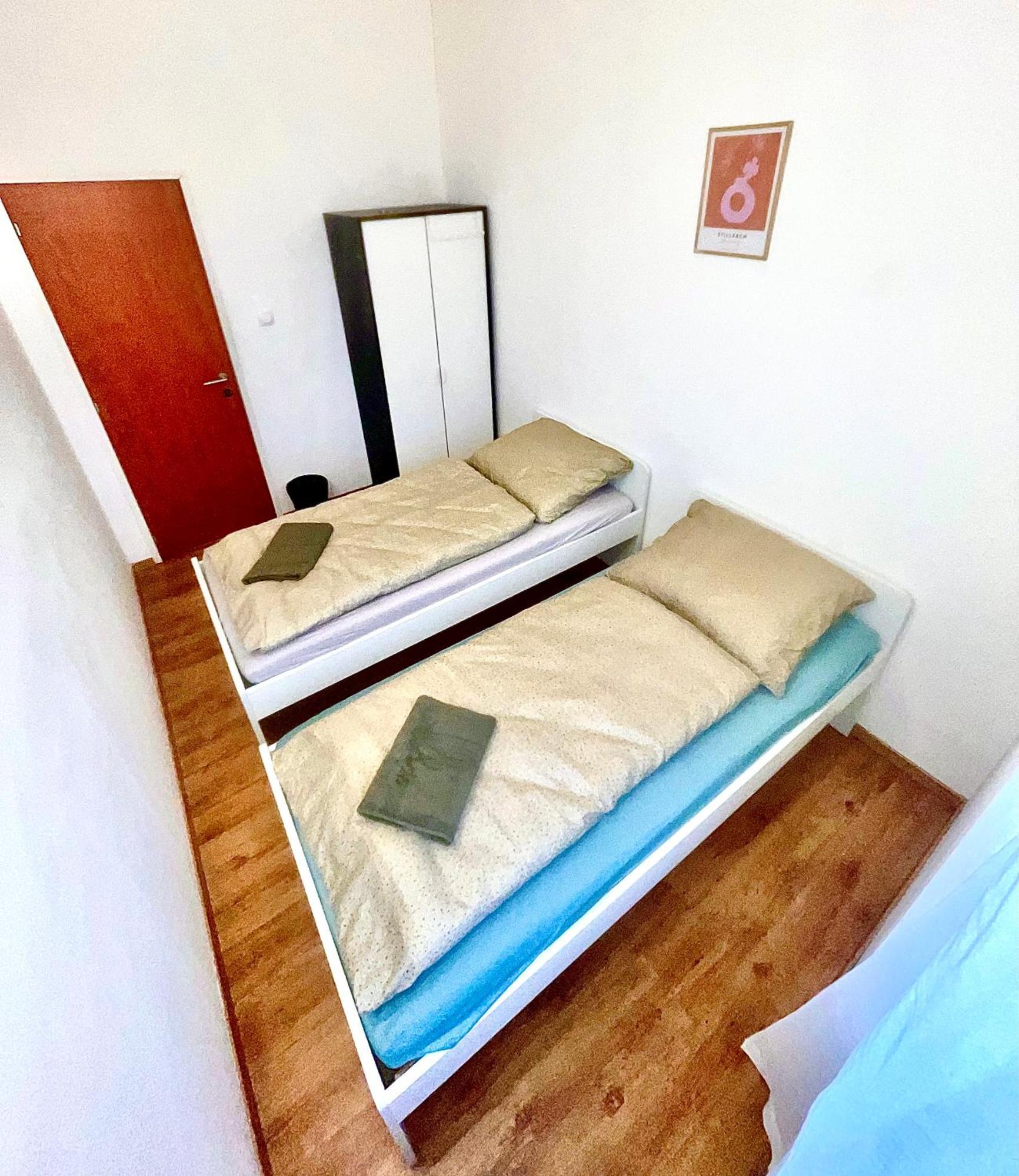 Vivien Apartment Будапеща Екстериор снимка